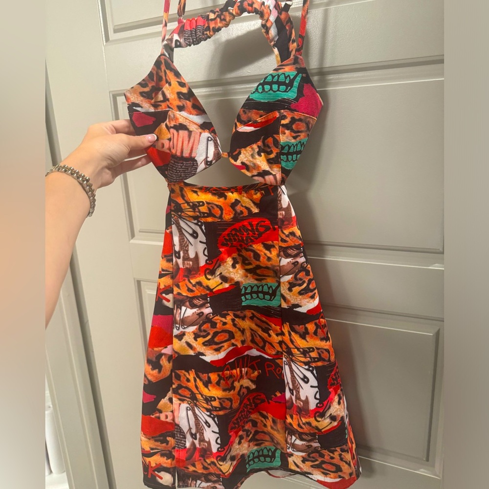 Princess Polly cut out dress multicolor